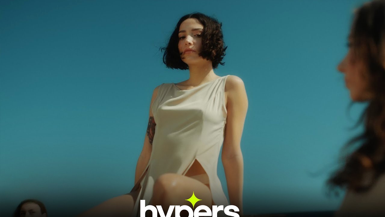 Ara - Zeynep Bastık (Paro Official ZB Version) | Music Video Mp3 İndir