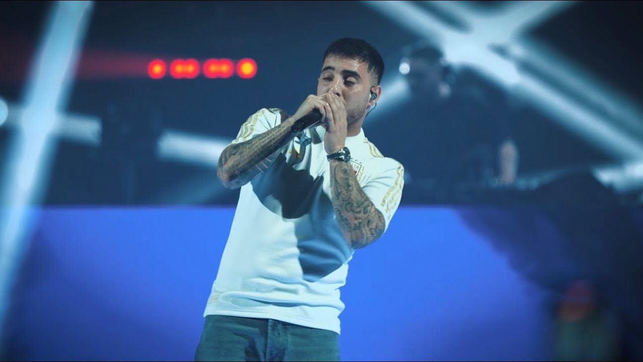 Ati242 - 25 (Live at VW Arena) Mp3 İndir