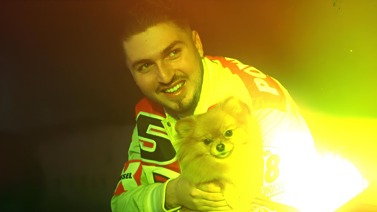 Ati242 x Blok3 - Bir Kalp Bikere Sever (Prod. Arabesk Design) Mp3 İndir