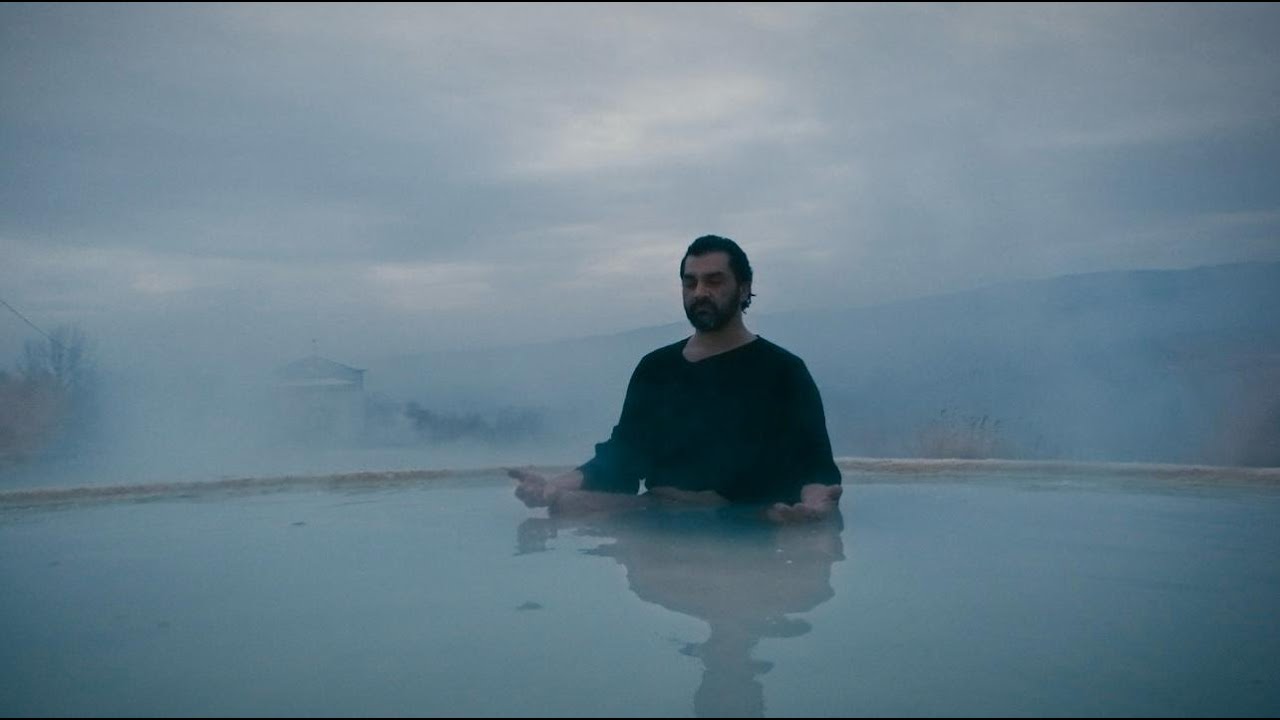 Bayhan - Acılardayım Mp3 İndir