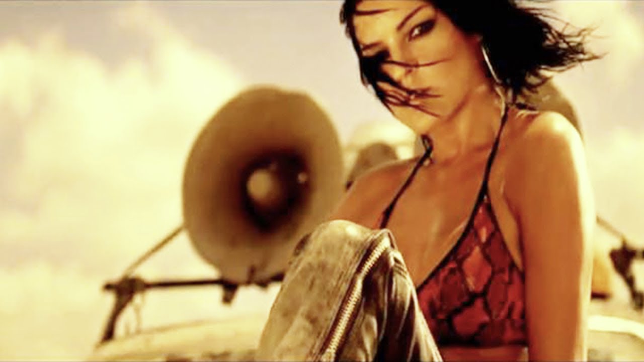 Bengü - Gezegen Mp3 İndir