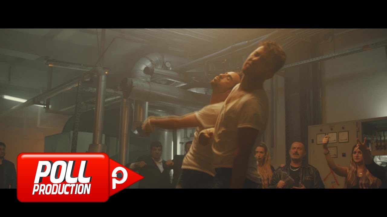 Berksan Ft. Turaç Berkay Özer - Arıza ( Official Video ) Mp3 İndir