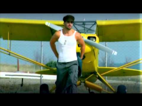 Demet Akalın - Aşkın Açamadığı Kapı Mp3 İndir