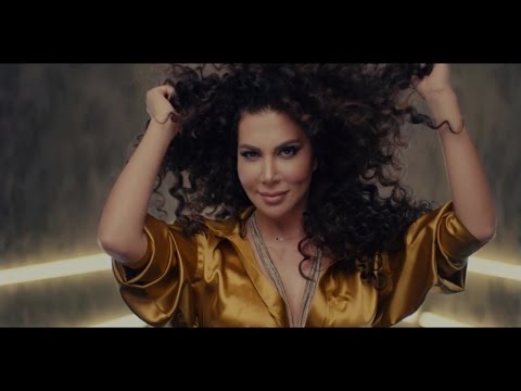 EBRU YAŞAR FT. TAN - CUMARTESİ Mp3 İndir