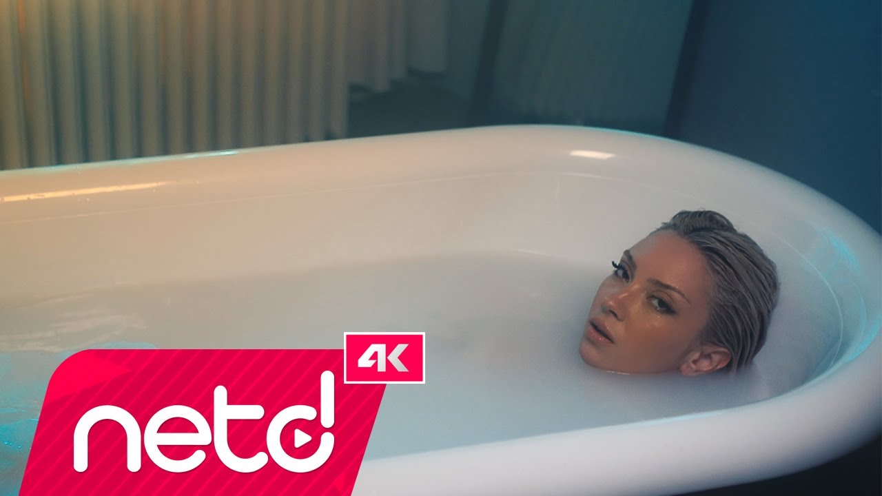 Ece Seçkin - Sen Hala Ordasın Mp3 İndir