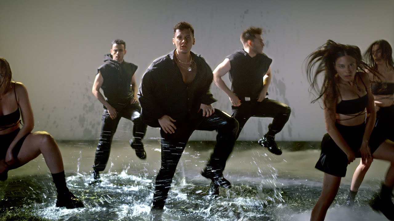 Edis - Arıyorum (Official Video) Mp3 İndir