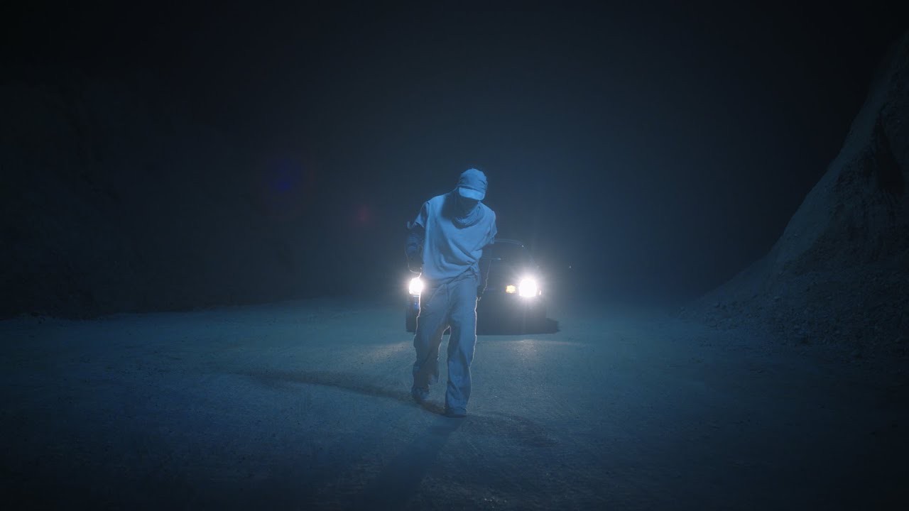 Edis - Bir Yol (Official Video) Mp3 İndir