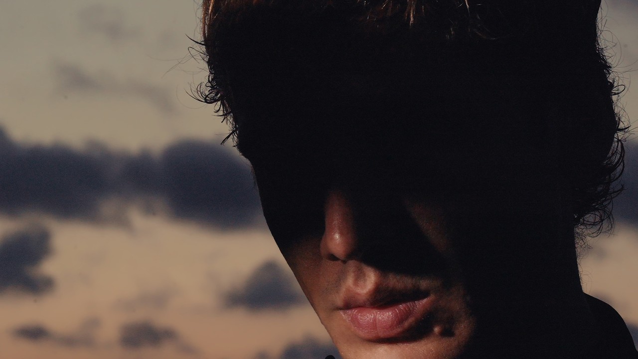 Edis - Duman (Official Video) Mp3 İndir