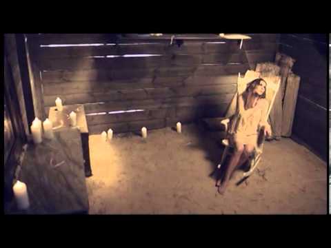 Funda Arar - Aşkın Bana Değdi Değeli Mp3 İndir