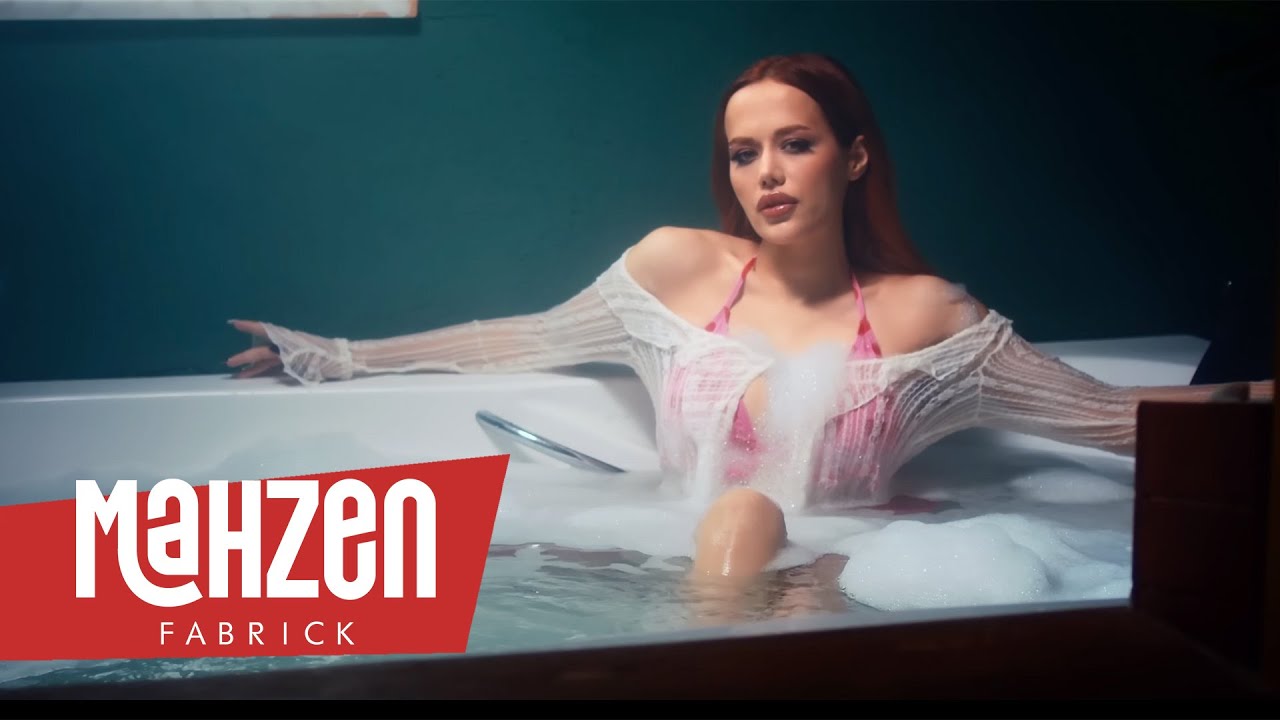 Gamze Karta - Sarı Laleler Mp3 İndir