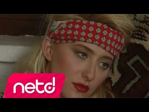 Güllü - Kopamam Senden Mp3 İndir