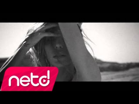 Gülşen - Kardan Adam Mp3 İndir