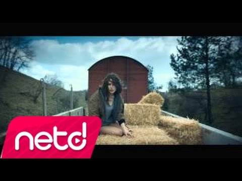 Gülşen - Yatcaz Kalkcaz Ordayım Mp3 İndir