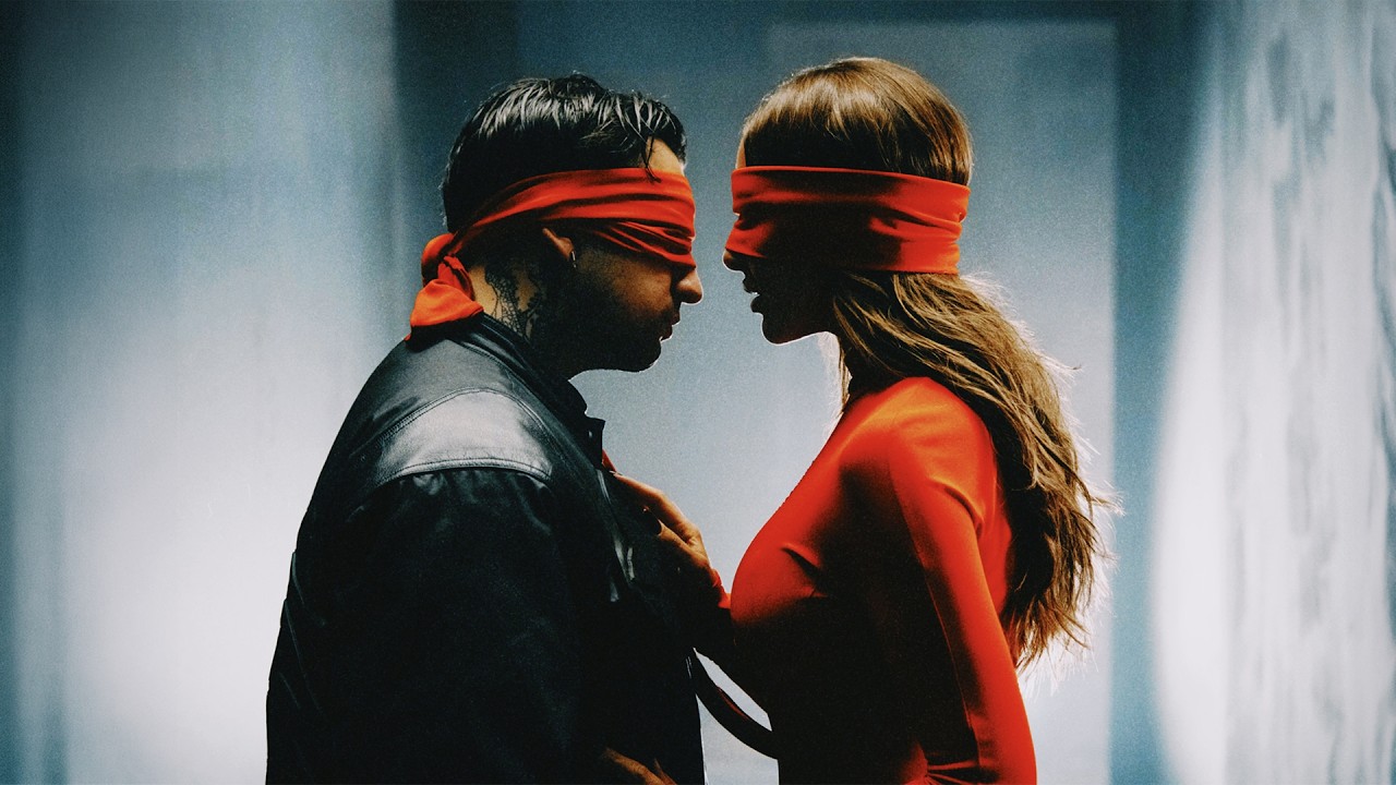 Hadise & Motive - Labirent (Official Video) Mp3 İndir