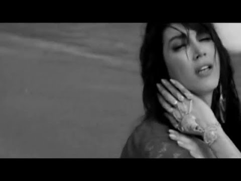 Hande Yener - Bana Anlat Mp3 İndir