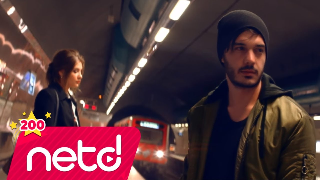 İlyas Yalçıntaş - İçimdeki Duman Mp3 İndir