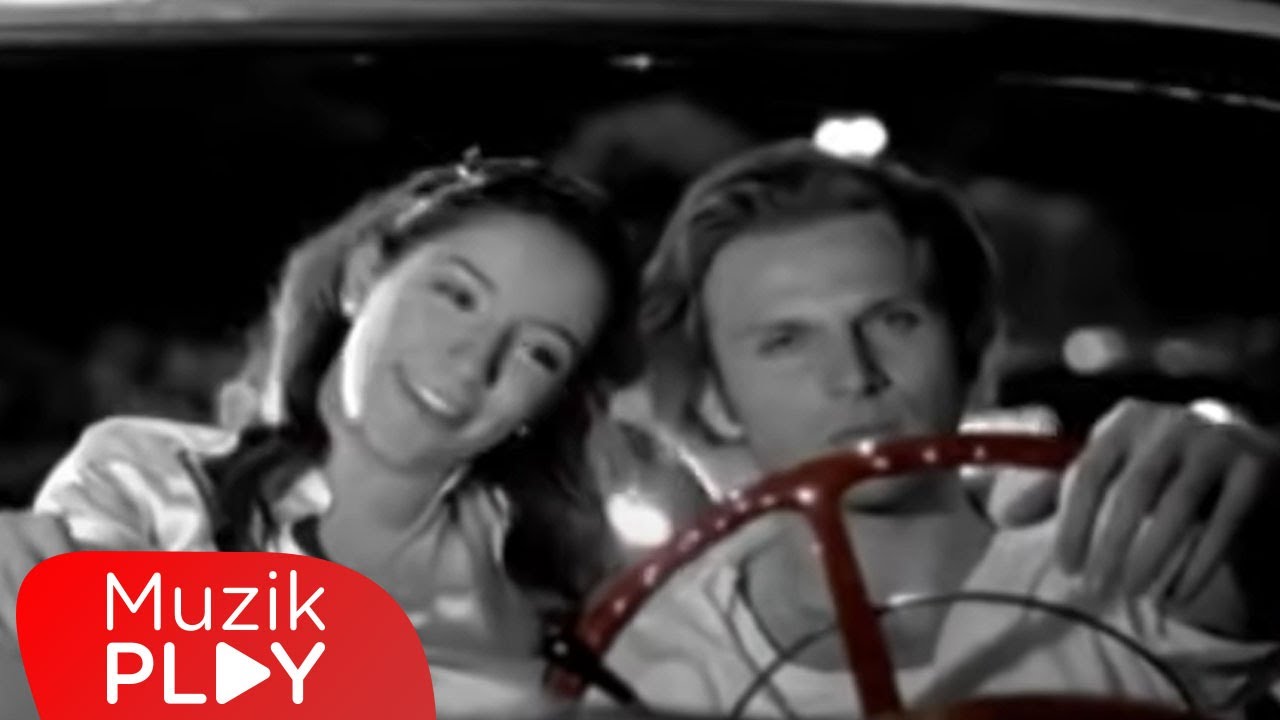 İrem - Git (Official Video) Mp3 İndir