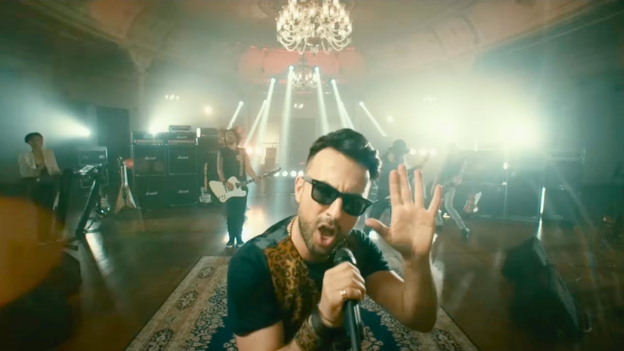İSKENDER PAYDAŞ FEAT. TARKAN - Hop De (Official Music Video) Mp3 İndir