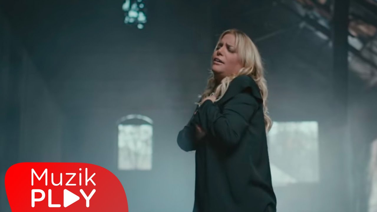 Kibariye - Sil Baştan (Official Video) Mp3 İndir