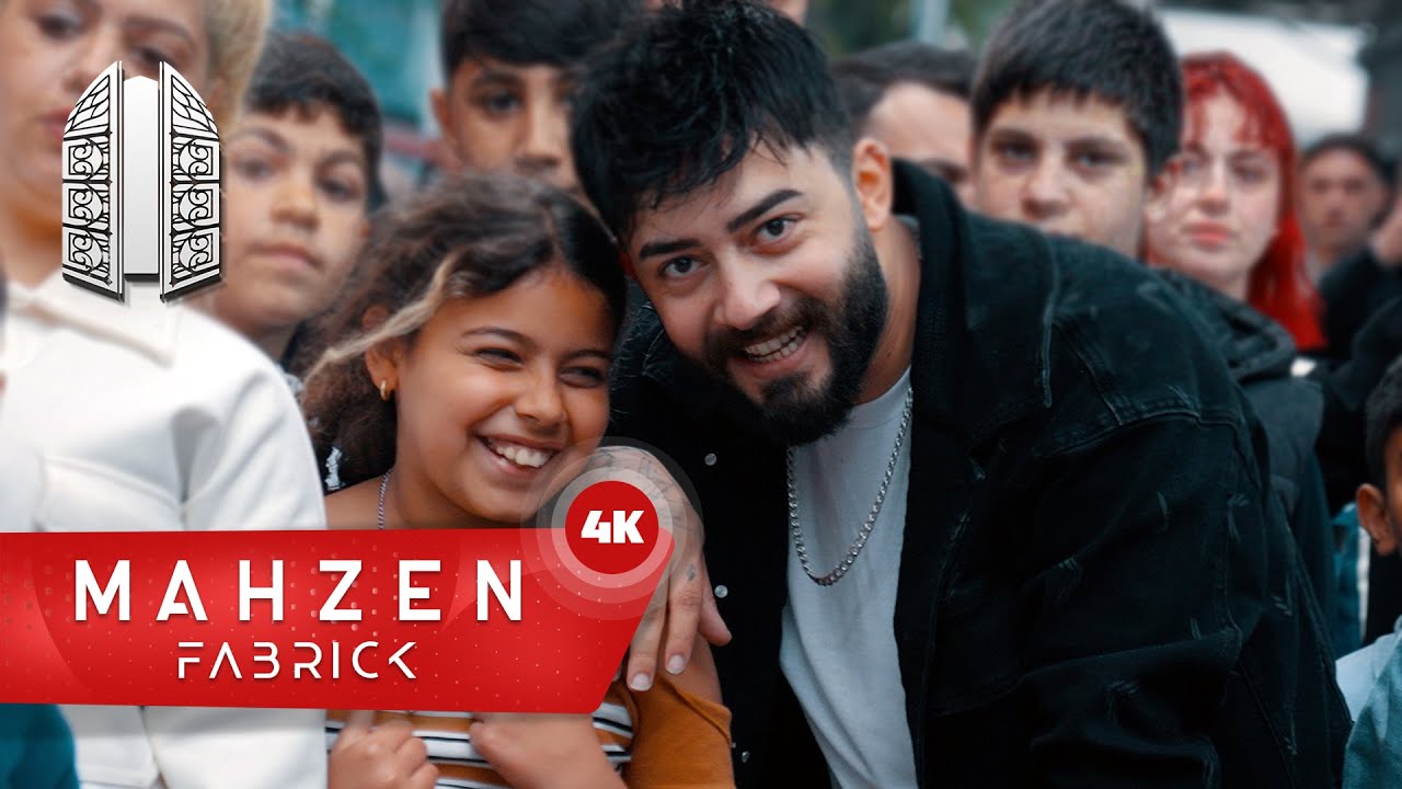 Kurtuluş Kuş - Vur Patlasın Mp3 İndir