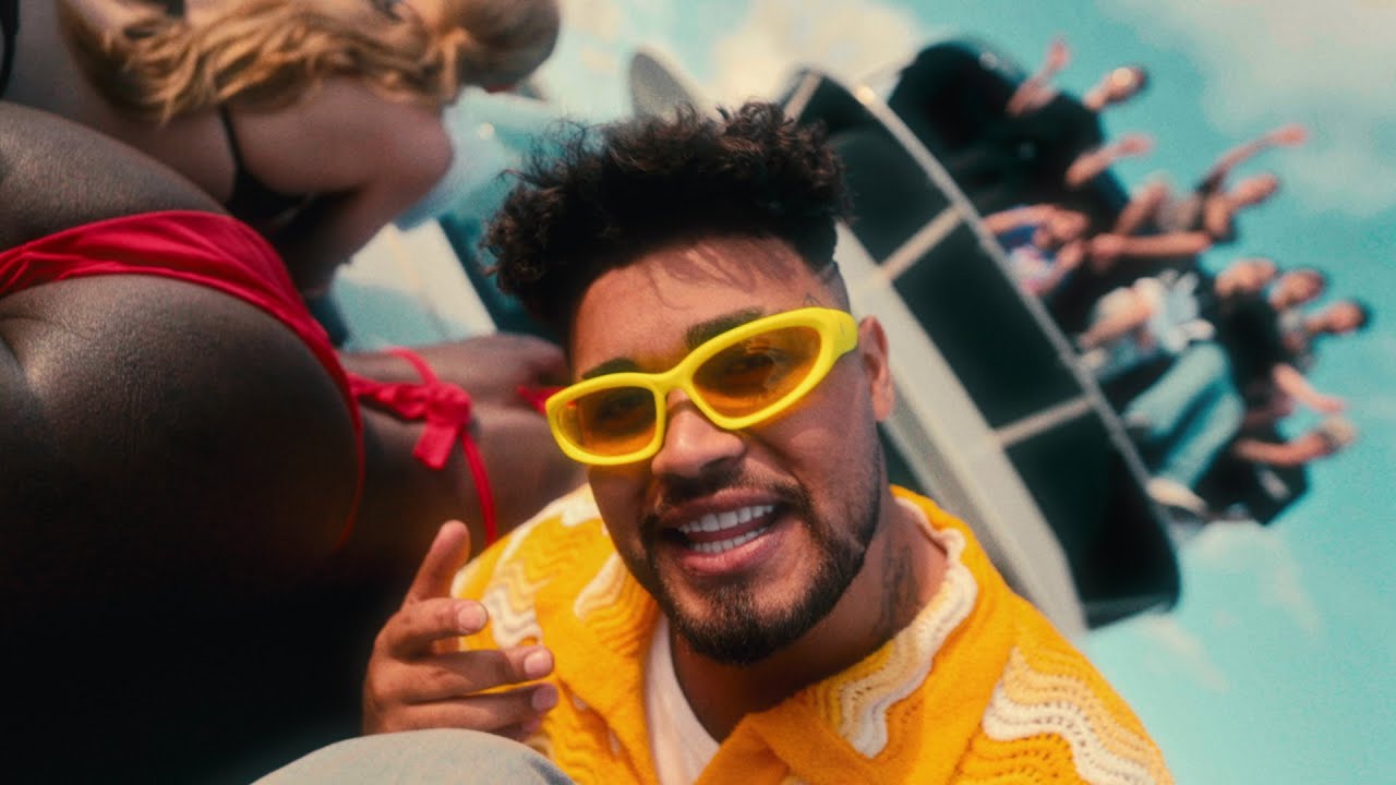 LVBEL C5 - İZLEDİ MAHALLE Mp3 İndir