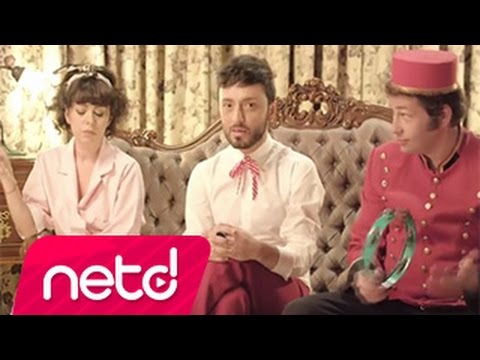 Mabel Matiz - Aşk Yok Olmaktır Mp3 İndir