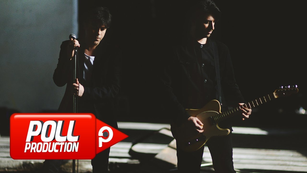 Majeste - Aşk Dediğin ( Official Video ) Mp3 İndir