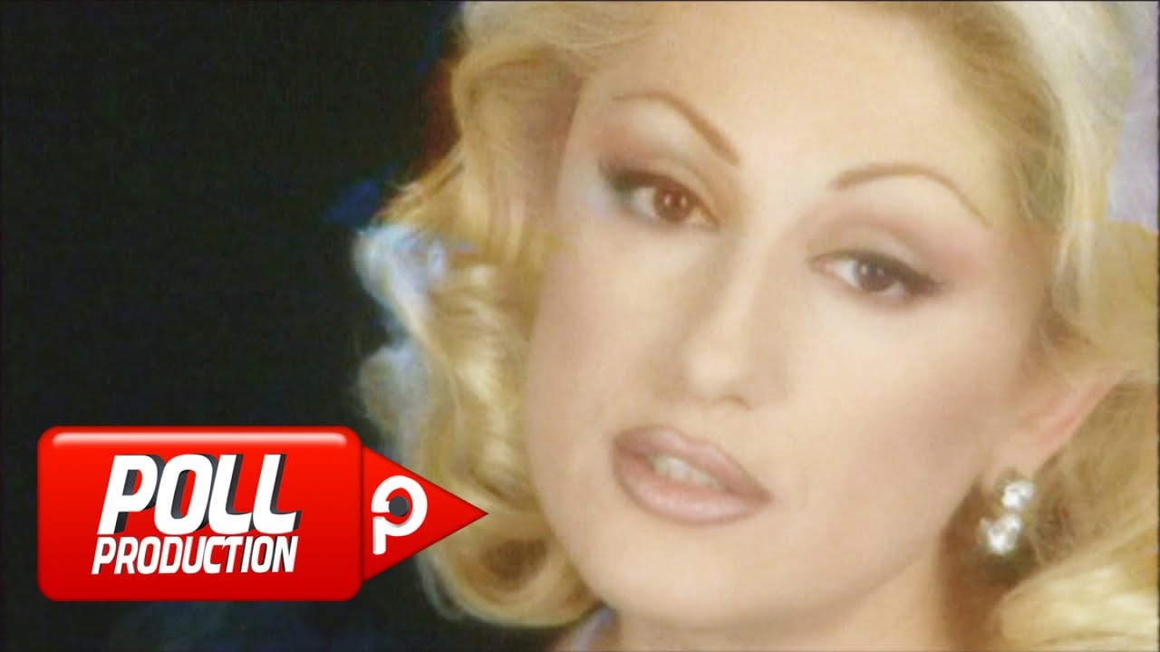Muazzez Ersoy - Nasıl Geçti Habersiz Mp3 İndir