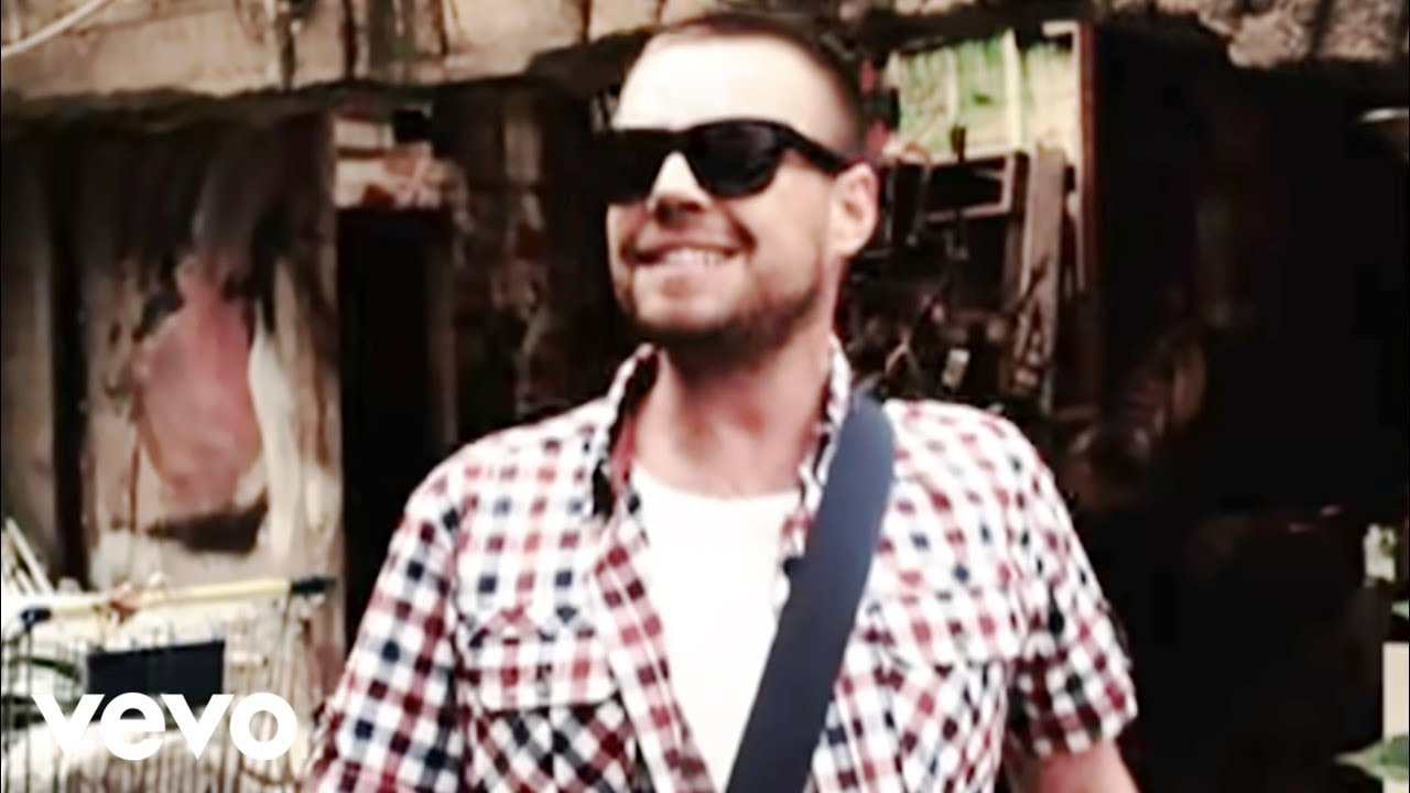 Murat Dalkilic - Kiyamadim Ikimize Mp3 İndir