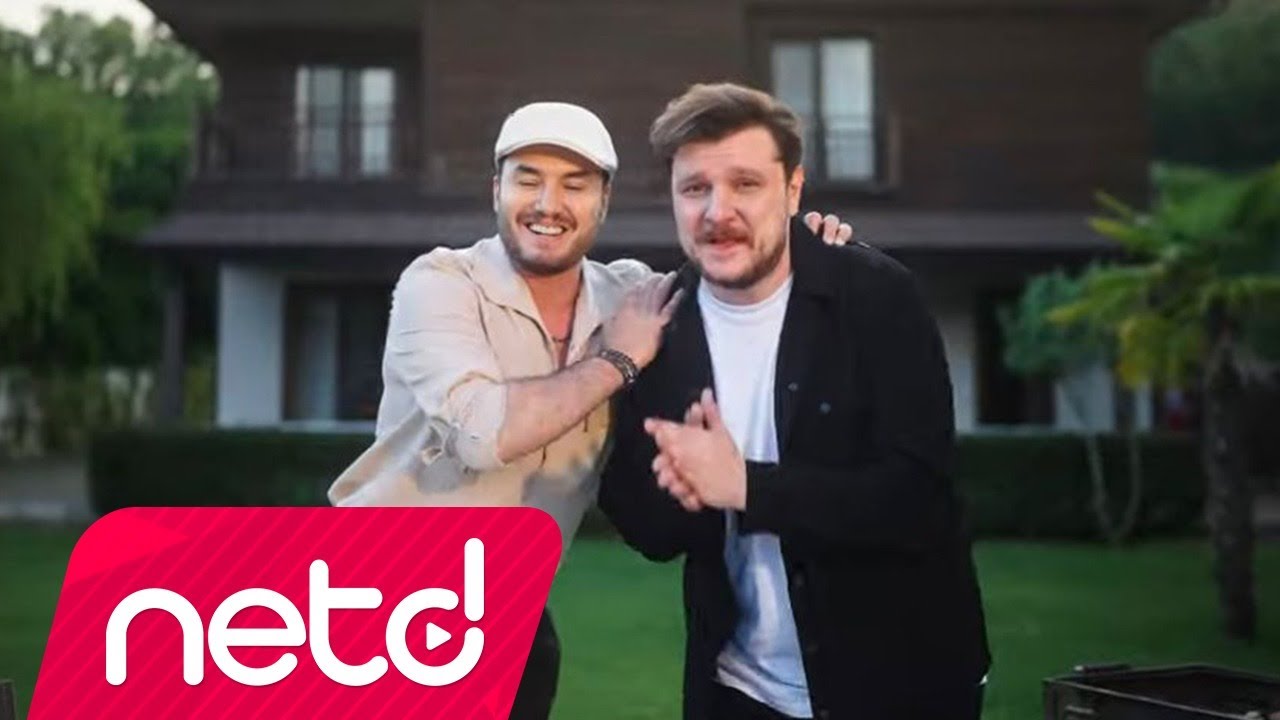 Mustafa Ceceli & Ekin Uzunlar - Yolları Aşamadım Mp3 İndir