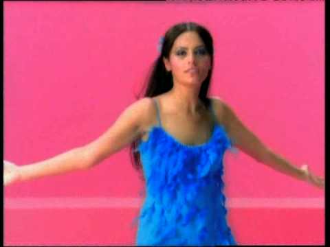 Reyhan Karaca - Gidesim Gelmiyor Mp3 İndir