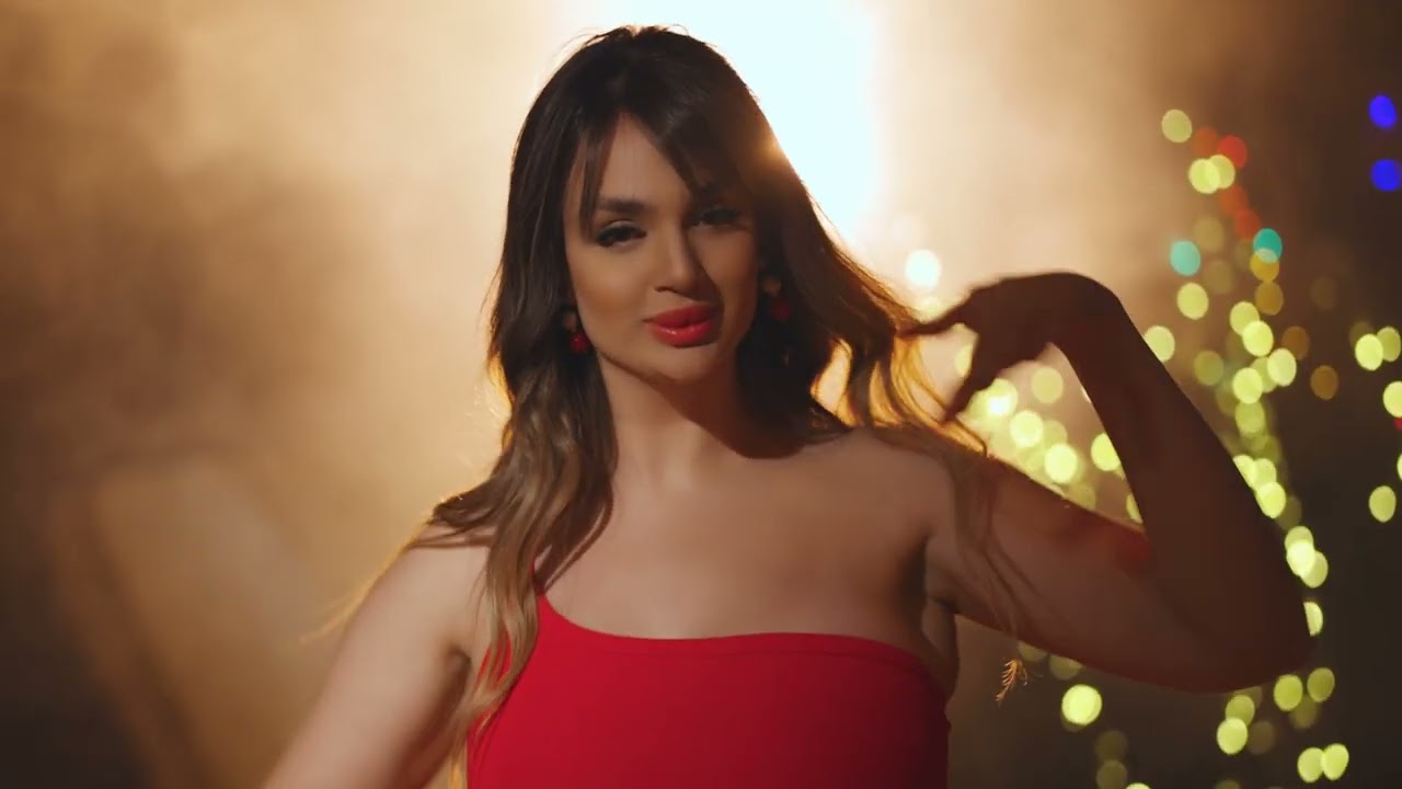 Rosa Ghodsifar - Aşktan Ne Haber Mp3 İndir