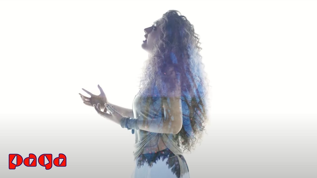 Sena Şener - Sevmemeliyiz (Official Video) Mp3 İndir