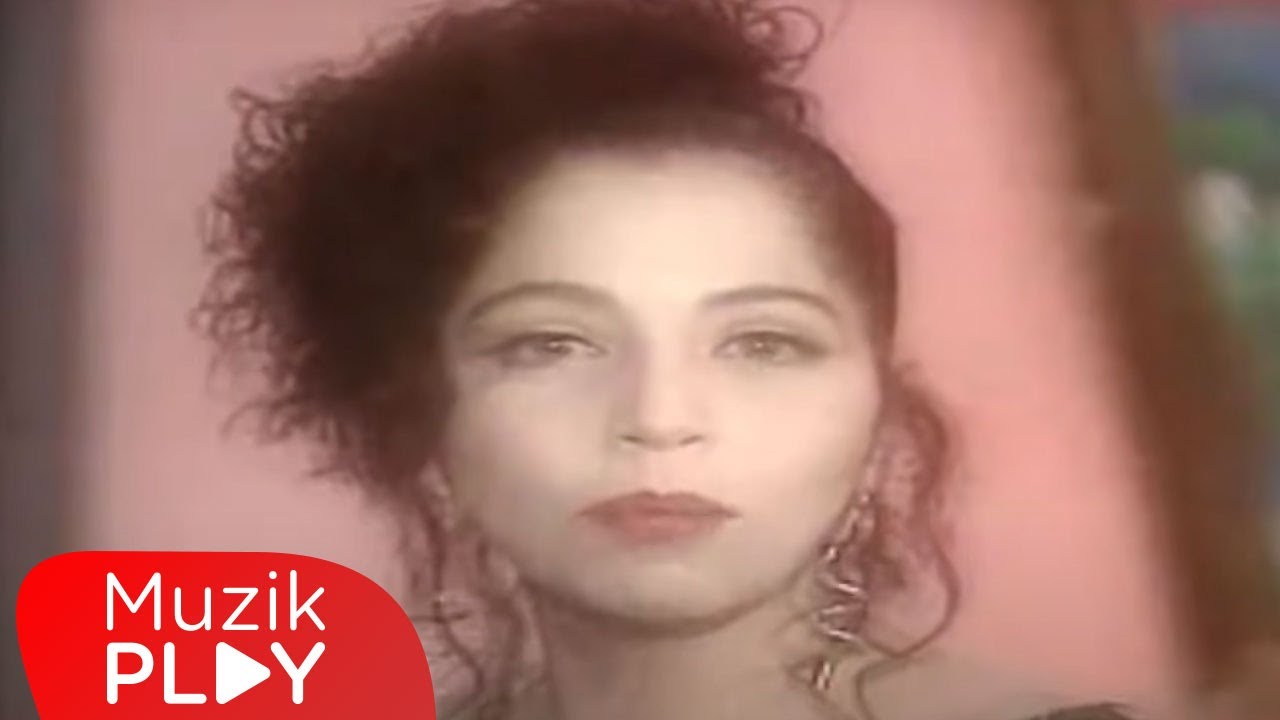 Sertab Erener - Sakin Ol (Official Video) Mp3 İndir