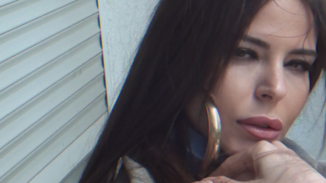 Simge - Sen Ağla (Visualiser) Mp3 İndir