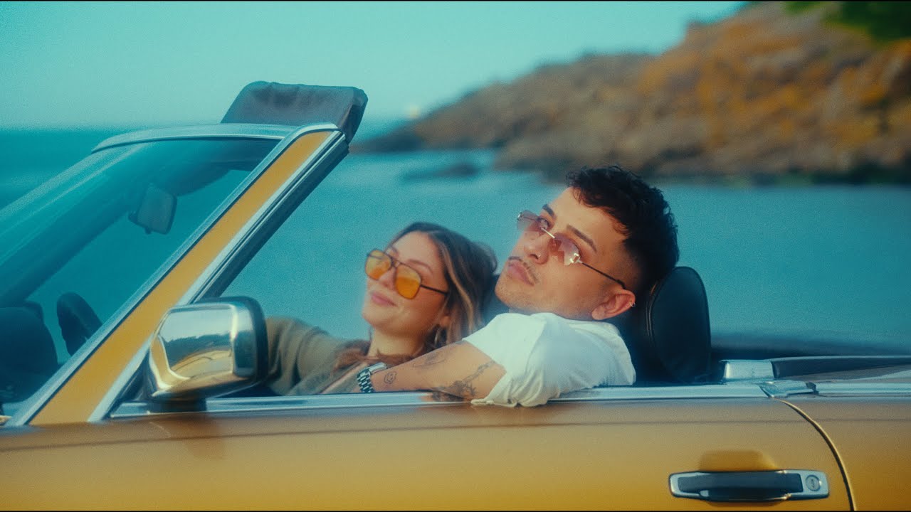Sıla Şahin x Samet Kardeşler - Adını Yazdım Mp3 İndir