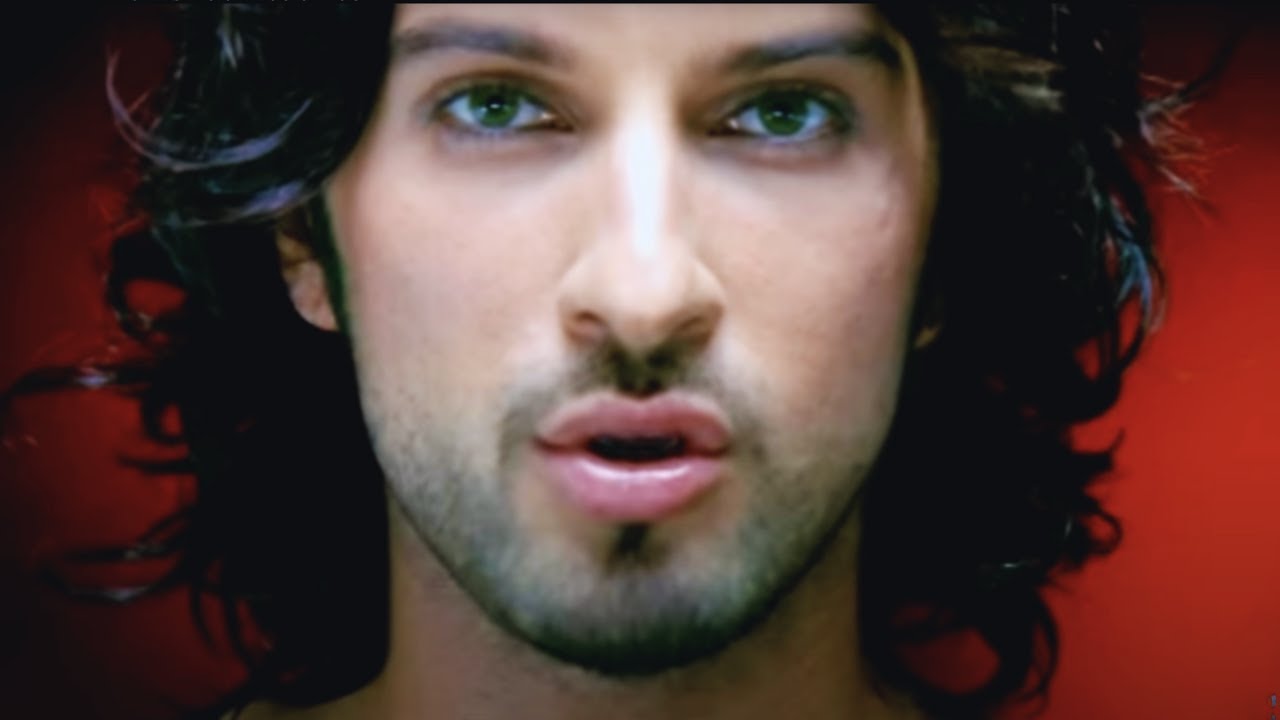 TARKAN - Hüp (Official Music Video) Mp3 İndir