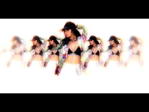 Tuğba Yurt - Ne Mesele Mp3 İndir