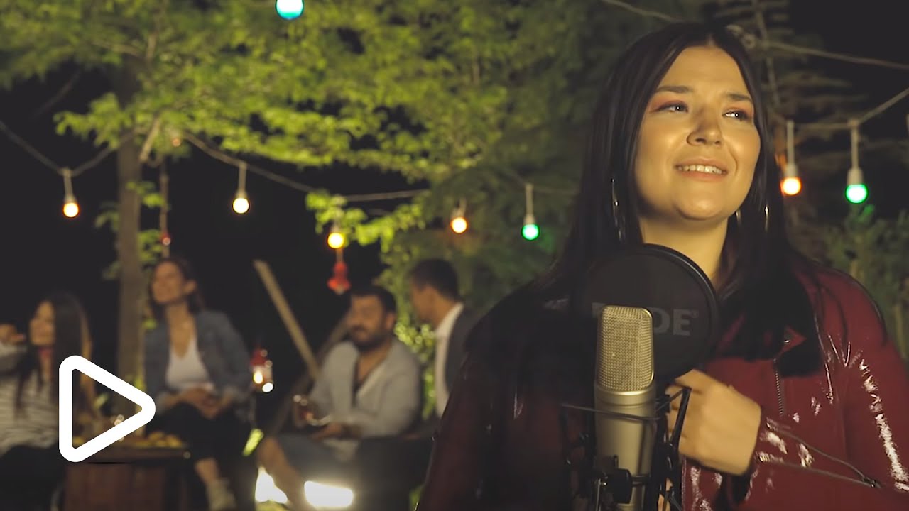 Tuğçe Kandemir - Kurban Olduğum Mp3 İndir