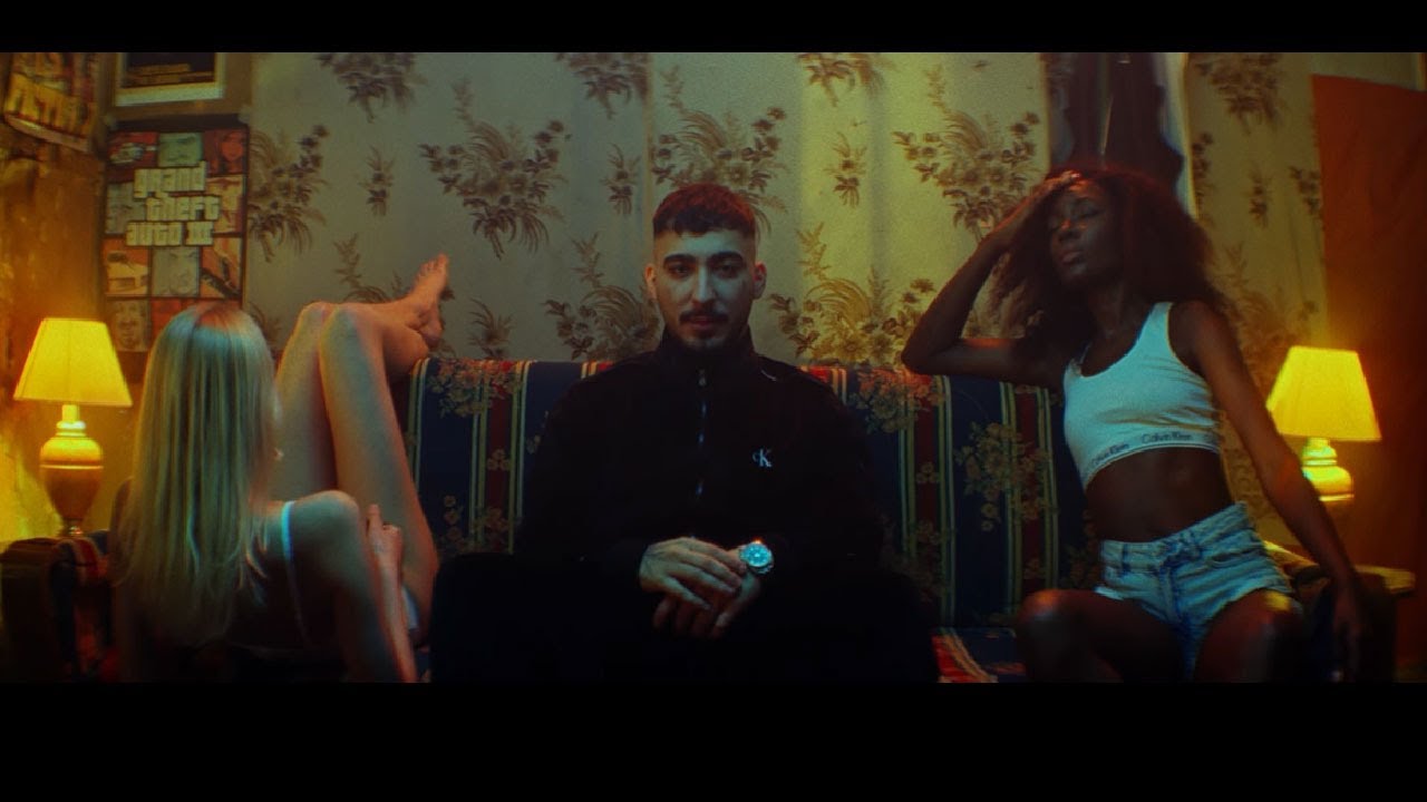 UZI - PAPARAZZI Mp3 İndir