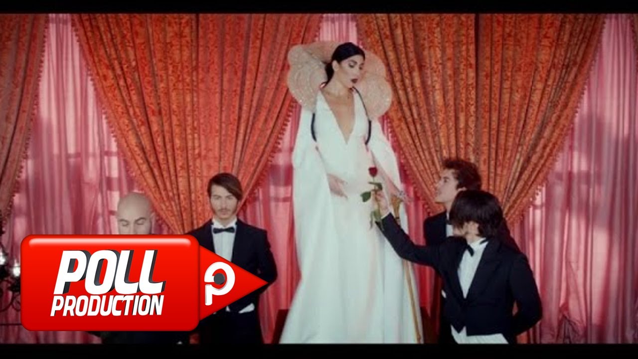 Volga Tamöz Ft. Hande Yener - Sebastian ( Official Video ) Mp3 İndir
