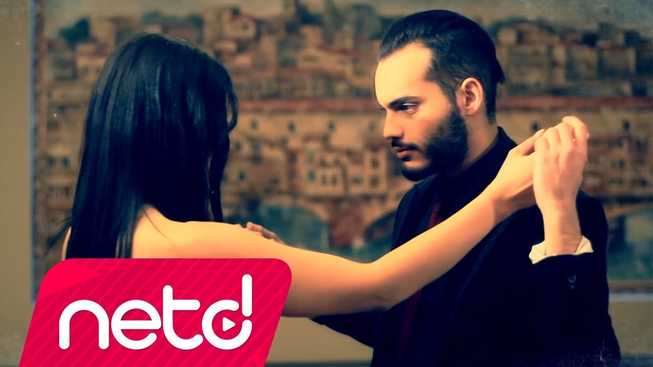 Zafeiris Melas - Ta Mavra Matia Sou (Ta Uzak Yollardan Greek Turkish Version) Mp3 İndir
