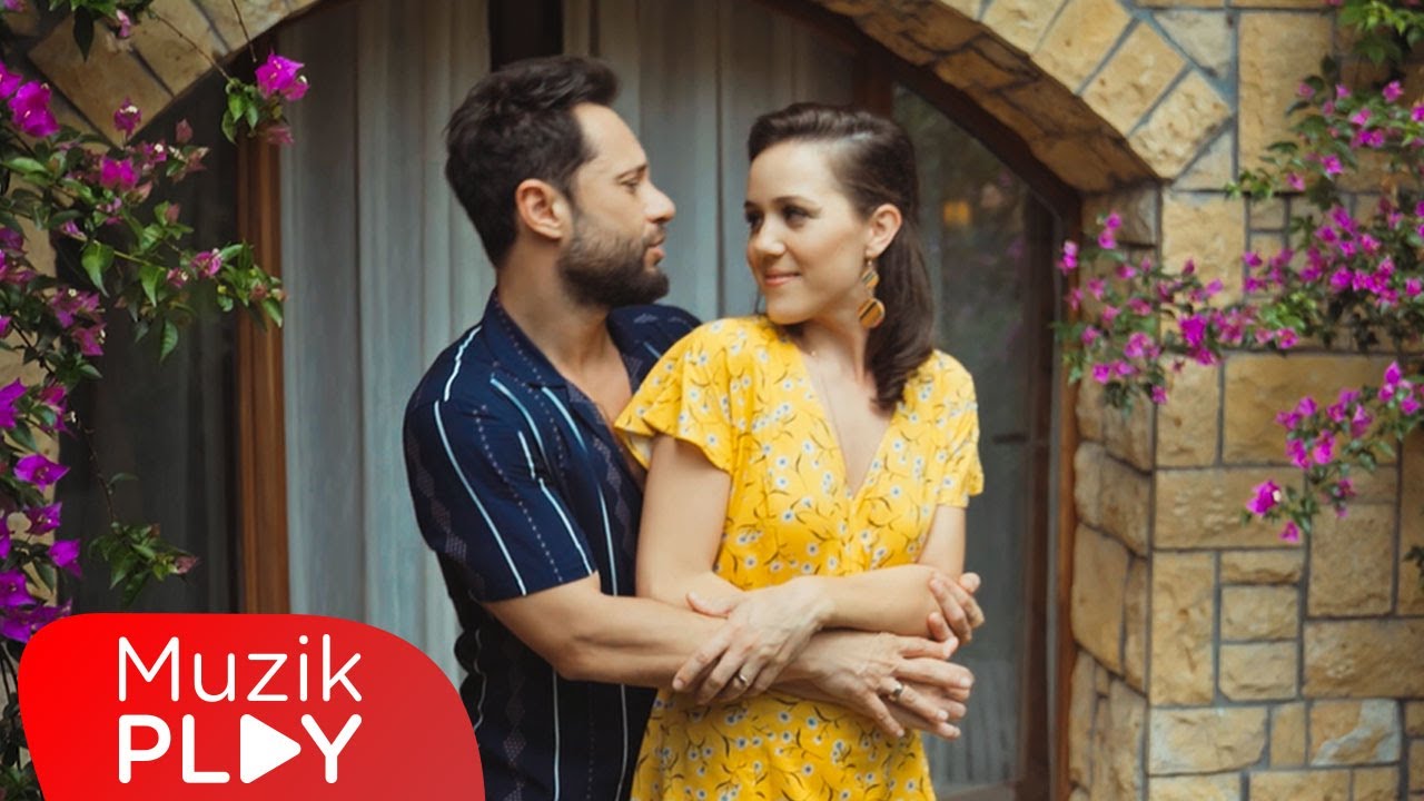 Özgün - Kalbimin Her Yeri (Official Video) Mp3 İndir