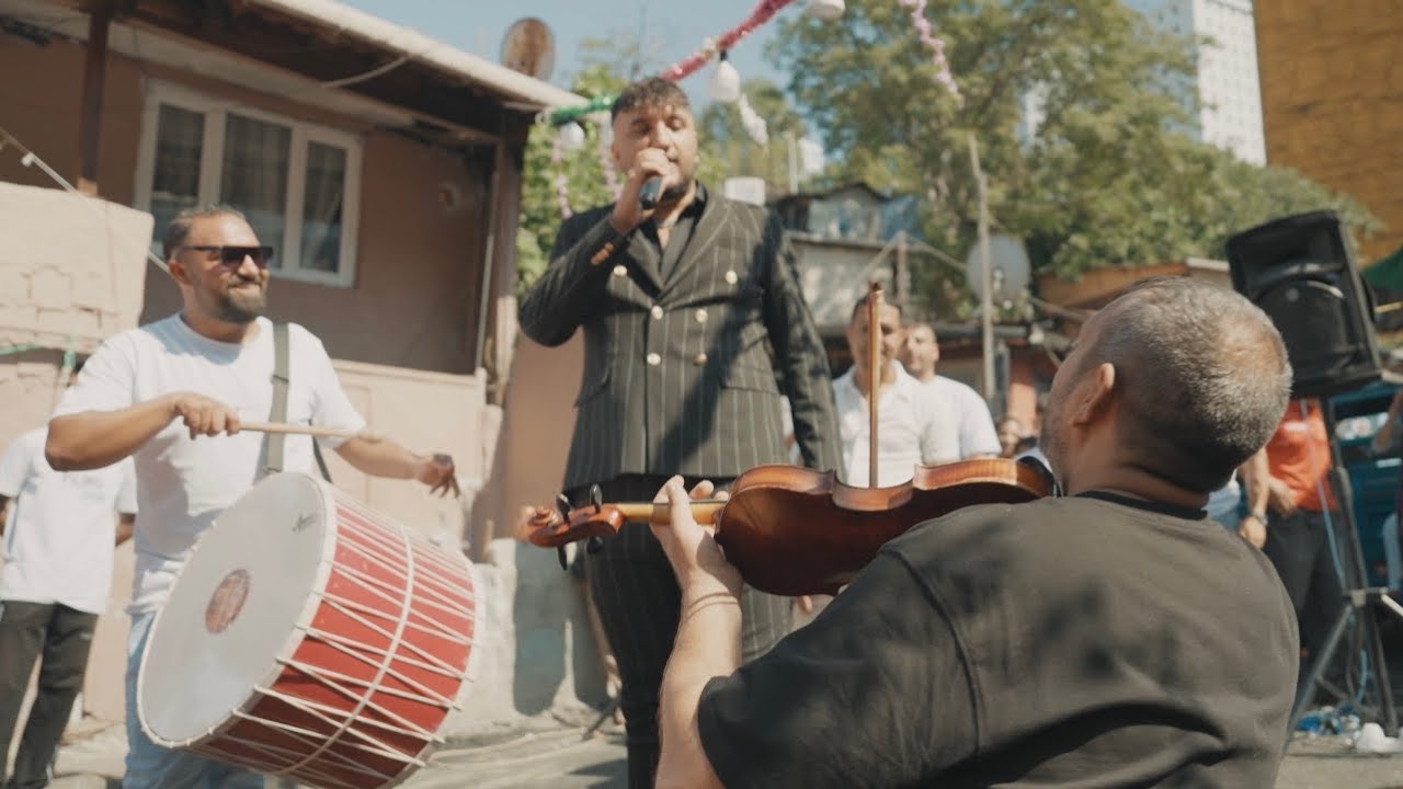 Şenol Evgi - AİLEM İÇİN ÇAL Mp3 İndir